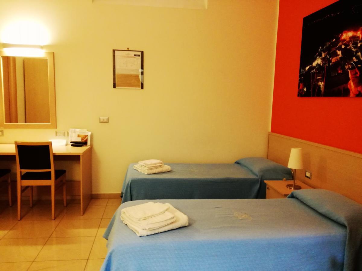 Hotel Residence Empedocle Messina Pokoj fotografie